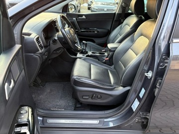 Kia Sportage IV SUV Facelifting 1.6 GDI 132KM 2018 Kia Sportage 1.6 benzyna Skóry Podgrzewane fotele, zdjęcie 8