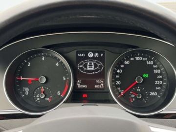 Volkswagen Passat B8 Variant Facelifting 2.0 TDI SCR 150KM 2020 Volkswagen Passat Buisness, FV23, Salon PL, Asystenci, Led, APP, Navi 2.0, zdjęcie 18