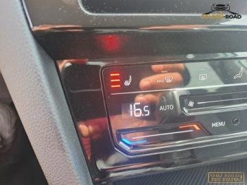 Volkswagen Passat B8 Variant Facelifting 2.0 TDI SCR 150KM 2021 Volkswagen Passat 2,0 TDI 150KM DSG kamera alu navi lift VAT 23 zarejestr, zdjęcie 18