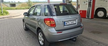 Suzuki SX4 I Hatchback 1.6 i 16V VVT 107KM 2006 Suzuki SX4 Suzuki SX4 1.6 VVT 4x2 Comfort 1.6 Benzyna 107KM, zdjęcie 5