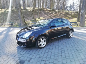Alfa Romeo MiTo Hatchback 3d 1.4 16v 78KM 2008 ALFA ROMEO MITO 1.4, zdjęcie 11