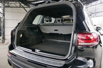 Mercedes GLB SUV AMG 35 2.0 306KM 2022 Mercedes-Benz GLB AMG 2.0 306KM 4MATIC HeadUp Cam360 Panorama Ambiente Bur, zdjęcie 32