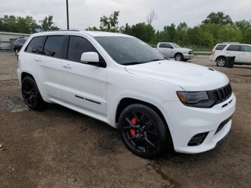 Jeep Grand Cherokee IV 2021 Jeep Grand Cherokee 2021, 6.4L, 4x4, SRT-8, porysowany lakier, zdjęcie 2
