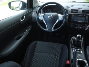 Nissan Pulsar 1.6 DIG-T 190KM 2015 Nissan Pulsar 1.6 DIG-T, Navi, Klima, Klimatronic, zdjęcie 6