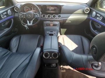Mercedes Klasa E W213 2019 Mercedes-Benz Klasa E 2019r., E300 RWD, 2.0L 2.0 Benzyna 241KM, zdjęcie 8