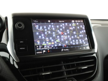 Peugeot 2008 I SUV Facelifting 1.6 BlueHDi 99KM 2017 Peugeot 2008 Czujniki, Navi, Tempomat, Bluetooth,, zdjęcie 24