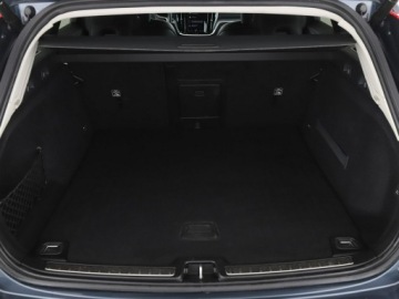 Volvo V60 II  Kombi 2.0 D4 190KM 2020 Volvo V60 2.0 D4 Automat AWD Momentum Pro Navi, zdjęcie 19