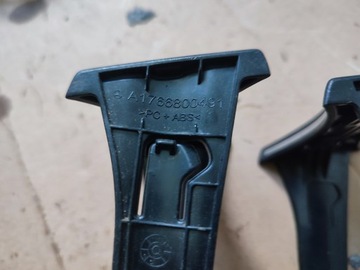 Визитница-перегородка A1766800491 W176 Mercedes A-klasse