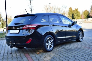 Hyundai i30 II Wagon 1.6 CRDi 110KM 2015 Hyundai i30 1,6 CRDi Ledy Duża Navi Kamera, zdjęcie 16