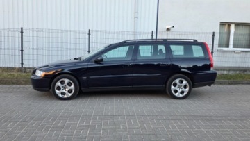 Volvo V70 II 2.4 140KM 2005 Volvo V70 2,4 BENZYNA NIEZNISZCZALNY SZWEDZKI LOS 2.4 Benzyna 140KM, zdjęcie 5
