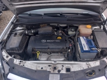 Opel Astra H Kombi 1.6 ECOTEC 115KM 2006 Opel Astra OPEL ASTRA H 1600 benzyna super stan 1.6 Benzyna 115KM, zdjęcie 25