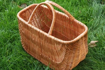 Koszyk wiklinowy TOREBKA z wikliny na PREZENT