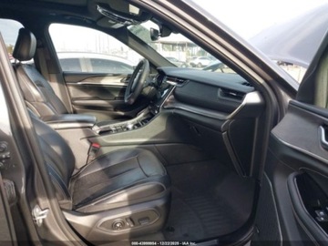 Jeep Grand Cherokee V 2023 Jeep Grand Cherokee L Overland 2023 3.6 Benzyna 293KM, zdjęcie 9