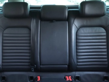 Volkswagen Passat B8 Variant 2.0 TDI SCR 240KM 2016 VW Passat 2.0 BiTDI, Salon Polska, Serwis ASO, zdjęcie 9