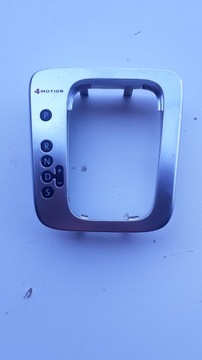 Panel ramka zmiany biegów VW Tiguan 5N1713203E
