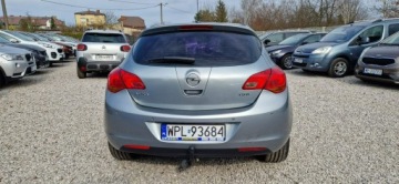 Opel Astra J Hatchback 5d 1.7 CDTI ECOTEC 110KM 2010 Opel Astra Jeden Właściciel Zarejestrowany 1.7, zdjęcie 7