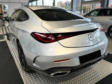 Mercedes 2024 300 4-Matic AMG Line Coupe 2.0 (258KM) 2024, zdjęcie 3