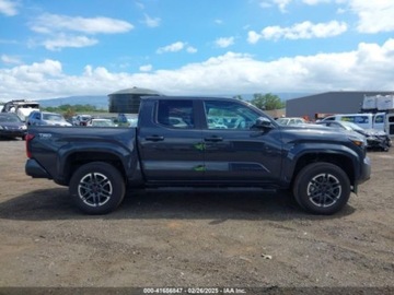 Toyota Tacoma II 2024 Toyota Tacoma TRD Sport 2024 2.4l 2.4 Benzyna 278KM, zdjęcie 6