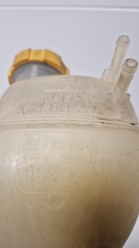 NÁDRŽ VYROVNÁVACÍ KAPALINY SAAB 93 9-3 OE 9202200