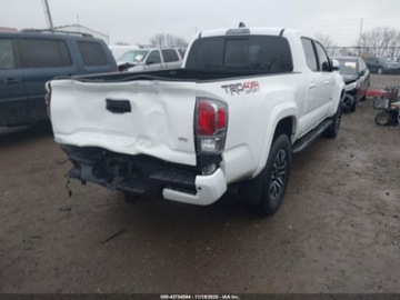 Toyota Tacoma II 2023 Toyota Tacoma trd sport, 2023r., 4x4, 3.5L 3.5 Benzyna 278KM, zdjęcie 2