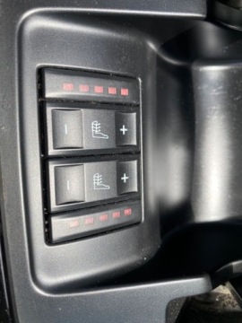 Ford Galaxy III Van Facelifting 2.0 Duratorq TDCi DPF 140KM 2012 Ford Galaxy AUTOMAT POWER SHIFT NAWIGACJA PARKTRONIC GRZANA SZYBA FOTELE 7, zdjęcie 15