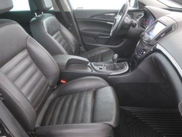 Opel Insignia I Sports Tourer Facelifting 1.6 CDTI Ecotec 136KM 2017 Opel Insignia 1.6 CDTI, Navi, Xenon, Klima, zdjęcie 8