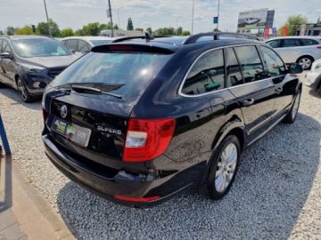 Skoda Superb II Kombi Facelifting 2.0 TDI CR DPF 170KM 2014 Skoda Superb 2.0 170Ps DSG Navi Alu Ksenon Kombi Gwarancja 2.0 Diesel 170KM, zdjęcie 37