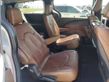 Chrysler Pacifica II 2017 Chrysler Pacifica Limited 2017 3.6l 3.6 Benzyna 287KM, zdjęcie 11