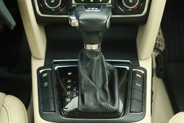 Skoda Superb II Sedan 2.0 TDI CR DPF 170KM 2009 Skoda Superb 2.0 TDI, Salon Polska, 167 KM, DSG, zdjęcie 19