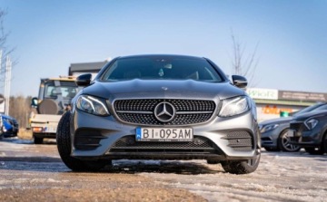Mercedes Klasa E W213 Cabrio 2.0 200 184KM 2018 Mercedes-Benz Klasa E Mercedes-Benz Klasa E W213 2.0 4Matic 184KM AMG-Line, zdjęcie 2