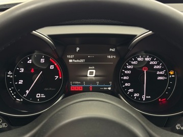 Alfa Romeo Giulia II Sedan Facelifting 2.0 Turbo 280KM 2020 Alfa Romeo Giulia Q4 Veloce / Kamera cofania / And, zdjęcie 14