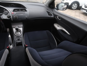 Honda Civic VIII Hatchback 3d 1.8 i-VTEC 140KM 2008 Honda Civic 1.8 i, Klima, Klimatronic, Tempomat, zdjęcie 7