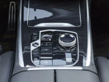 BMW X7 SUV Facelifting 3.0 40i 381KM 2026 BMW X7 xDrive40i Sport Suv 3.0 (381KM) 2026, zdjęcie 12