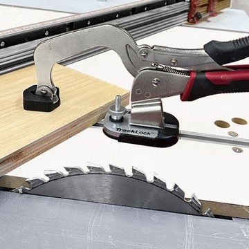 Крепежный комплект в Т-образных профилях + струбцина