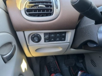 Citroen Xsara Picasso 2.0 i 16V 137KM 2006 Citroen Xsara Picasso 2.0 Benzyna 136 KM,, zdjęcie 9