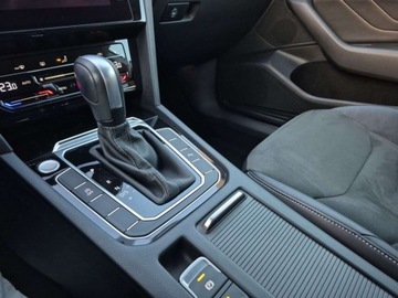 Volkswagen Arteon Fastback Facelifting 2.0 TSI 190KM 2021 Volkswagen Arteon Salon PL Faktura VAT Zadbany Bogata wersja 2.0 Benzyna, zdjęcie 26