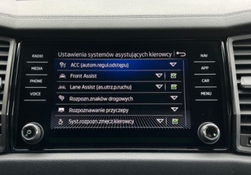 Skoda Kodiaq I SUV Facelifting 2.0 TSI 190KM 2023 Skoda Kodiaq 4x4 Sportline Travel Assist, Hak, ACC, Kamera, GPS, Bezwypad, zdjęcie 28