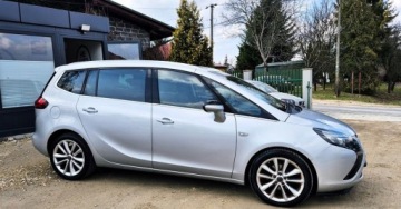 Opel Zafira C Tourer 1.4 Turbo ECOTEC 140KM 2013 Opel Zafira BENZYNA nawigacja atrakcyjny wyglad 2x PDC OKAZJA polecamy, zdjęcie 9