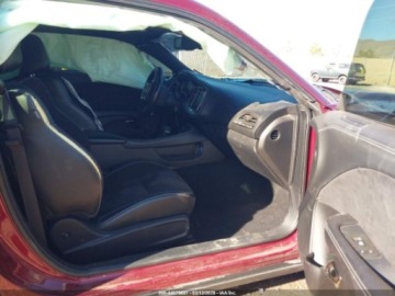 Dodge Challenger III 2022 Dodge Challenger Srt Hellcat Redeye Widebody 2022 6.2 Benzyna 797KM, zdjęcie 7