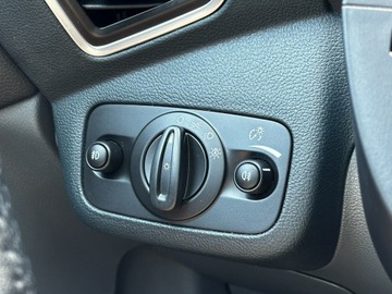 Ford C-MAX II Minivan 2.0 TDCi 163KM 2014 Ford C-Max Panorama! Półskóra Grzane fotele, zdjęcie 30