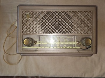 Ламповый радиоприемник PHILIPS PHILETTA 51