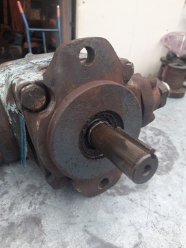 ДВУХПОТОЧНЫЙ ГИДРАВЛИЧЕСКИЙ НАСОС DENISON T6DCY