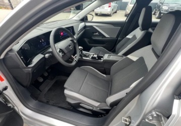Opel 2024 Opel Astra Klimatyzacja automatyczna Multimedia 1.2 Benzyna 110KM, zdjęcie 8