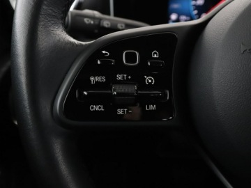 Mercedes CLA C118/X118 2019 Mercedes CLA 180 automat full LED półskóra navi, zdjęcie 29