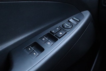 Hyundai Tucson III SUV Facelifting 1.6 T-GDi 177KM 2019 Hyundai Tucson 1.6 T-GDI, Salon Polska, Skóra, zdjęcie 18