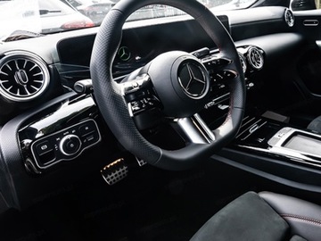 Mercedes Klasa A W177/V177 Hatchback Facelifting 1.3 200 163KM 2025 MERCEDES-BENZ A Klasa 200 AMG Line 1.3 (163KM) 2025, zdjęcie 5