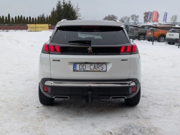 Peugeot 3008 II Crossover 1.2 PureTech 130KM 2017 Peugeot 3008 Rezerwacja 1.2 Benzyna 130KM, zdjęcie 13