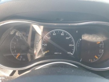 Jeep 2022 Jeep Grand Cherokee 2022r., Laredo E, od ubezpieczalni 3.6 Benzyna 296KM, zdjęcie 10