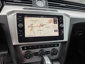 Volkswagen Passat B8 Variant 2.0 TDI BlueMotion SCR 150KM 2018 Volkswagen Passat 2.0 TDI DSG *bezwypadkowy* tylko, zdjęcie 9