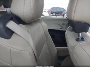 Toyota Sienna III 2023 Toyota Sienna Limited 2023 2.5l 2.5 Hybryda 189KM, zdjęcie 9